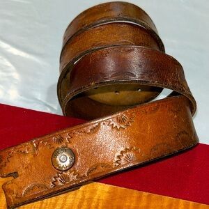 WESTERN HAND TOOLED BELT fits 31-39” geometric sun burst Native American men’s